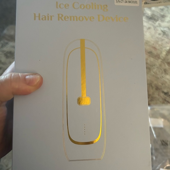 Laser Hair Removal Device - Picture 2 of 5